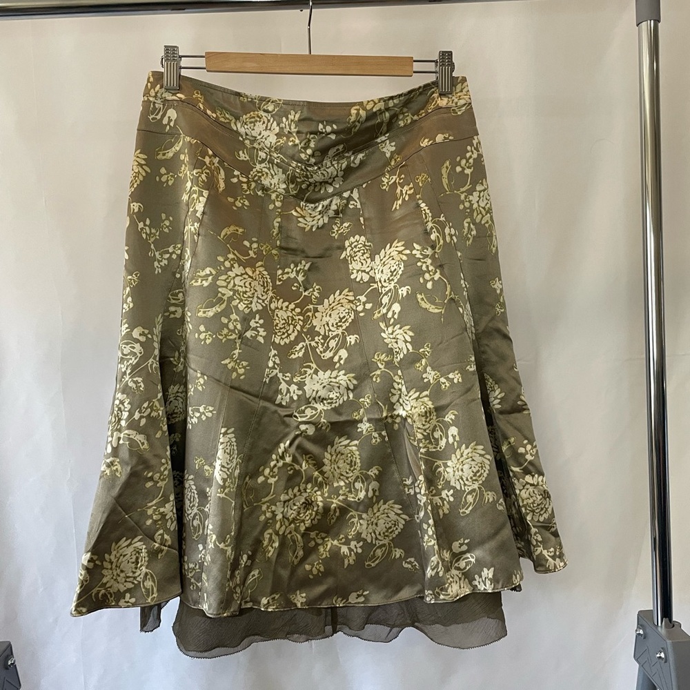 Banana Republic 100% Silk Skirt